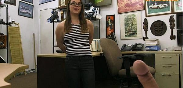  Babe with glasses pounded by pawn guy
